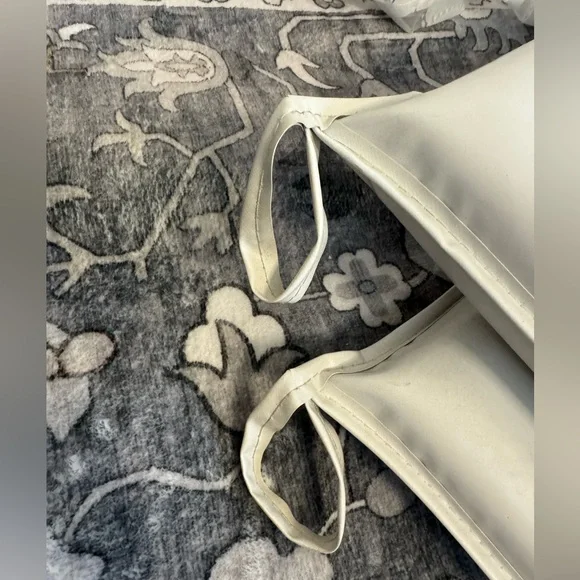 Rose Bowl Tournament of Roses Seat Cushions - Picture 4 of 15